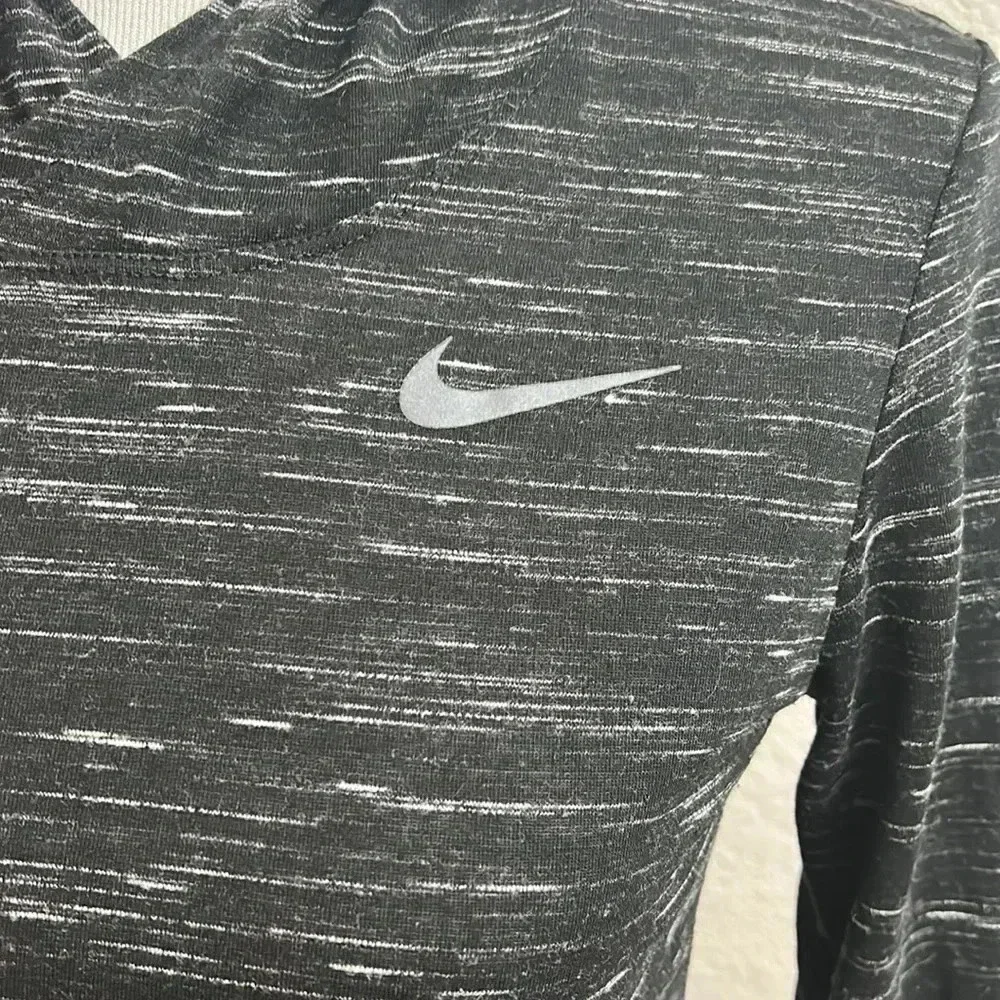 Nike Dri-Fit Thin Hoodie